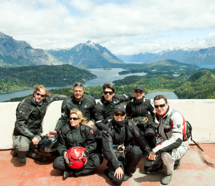 Tonny, Horacio, Graciela, Julio, Camila, Andrea y Esteban