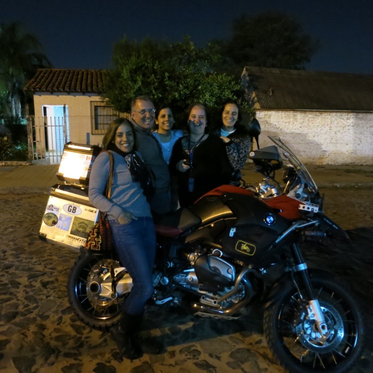 Gaba, Vivi, Adriana y Otra compaöera de trabajo 