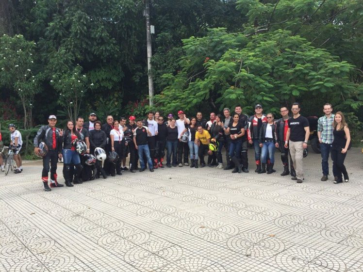 Grupo "casi" completo en El Gallineral - Foto de DSR