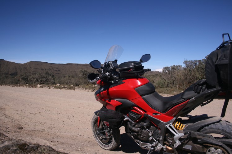 La Embajador Roja disfrutando un día espectacular. Mejor clima imposible !!